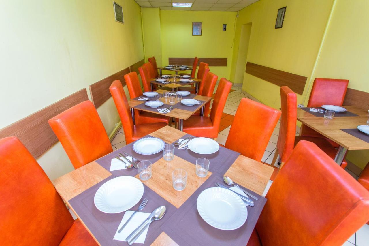 Hostel Horia Plopeni Zewnętrze zdjęcie