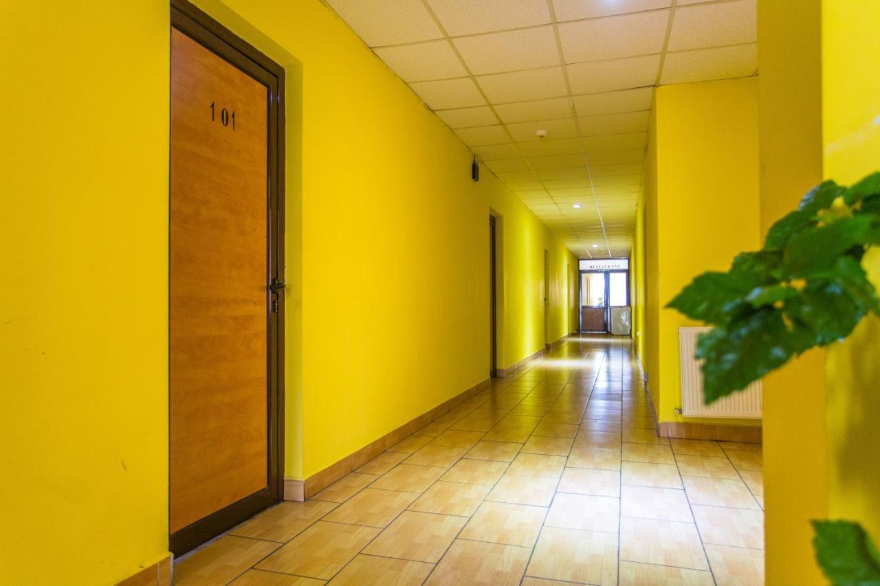 Hostel Horia Plopeni Zewnętrze zdjęcie