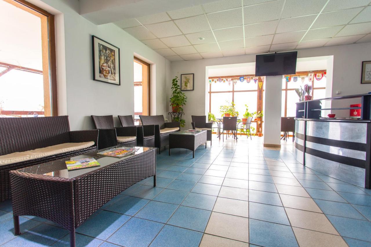 Hostel Horia Plopeni Zewnętrze zdjęcie